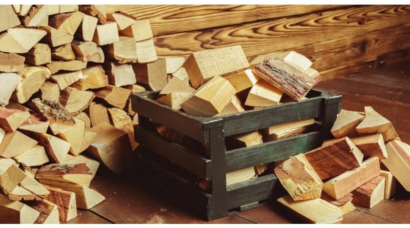 Αποθήκευση ξύλων τζακιού με τη βοήθεια μας